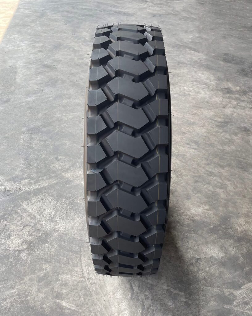 Drive pattern 11R22.5 - 16PR